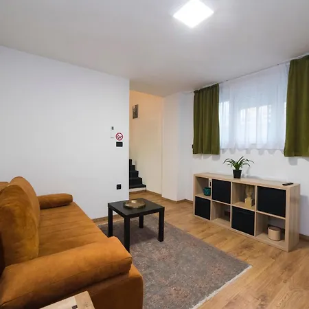 Center F6 Zagreb