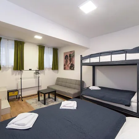 Daire Center F6 *